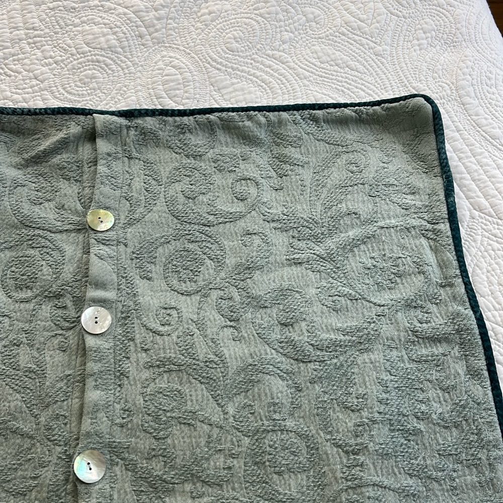 Set of 3 Bella Notte Adele Euro Shams - Picture 2 of 5